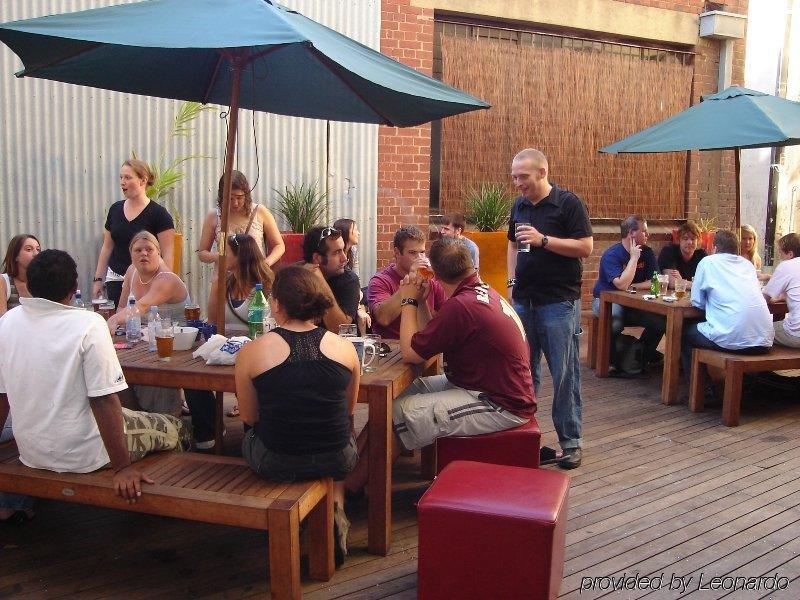 Хостел Nomads Melbourne Backpackers Экстерьер фото