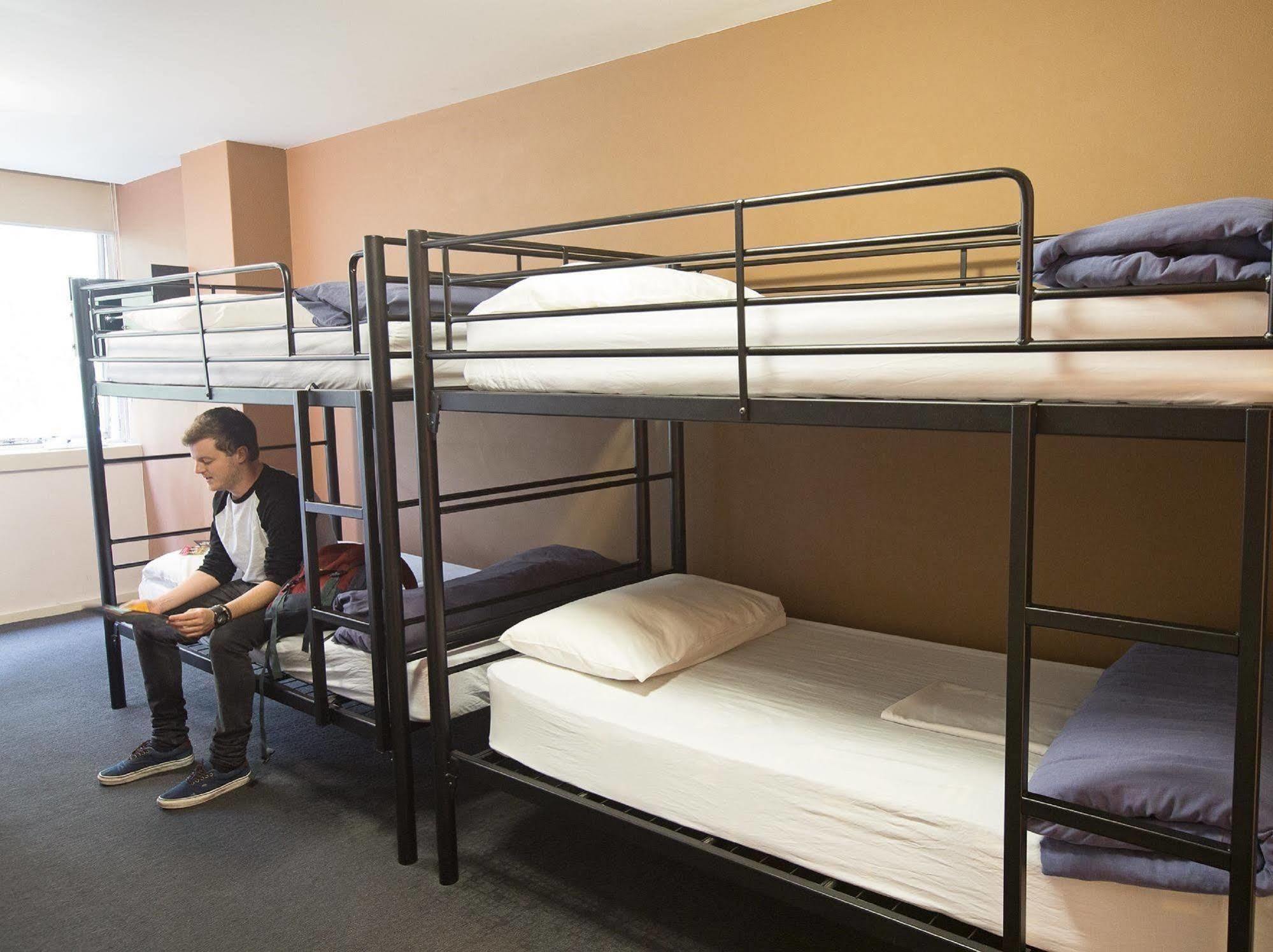 Хостел Nomads Melbourne Backpackers Экстерьер фото