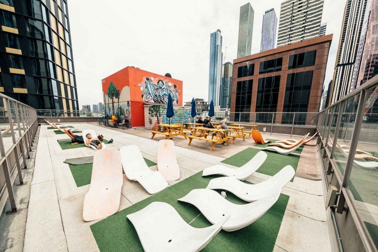 Хостел Nomads Melbourne Backpackers Экстерьер фото