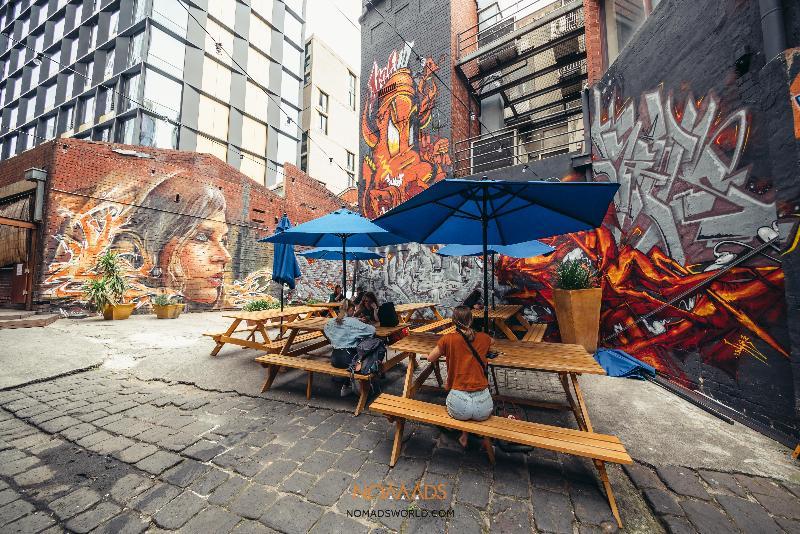 Хостел Nomads Melbourne Backpackers Экстерьер фото